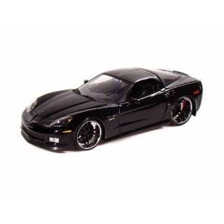  124 GreenLight SE   Corvette C6   White Toys & Games