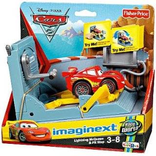   Imaginext Exclusive Race Around The World Lightning McQueen Pit