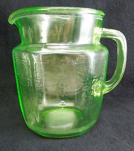 Vintage Depression Glass Anchor Hocking Green Pitcher "Princess" M13 238