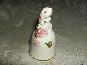 Bunny Rabbit Ceramic Bell Figurine Avon 1984 Weiss Brazil Collectible Pink w W
