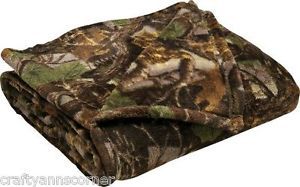 Cabelas Seclusion 3D Camo Camouflage Cabin Coral Fleece Throw Blanket 50x60