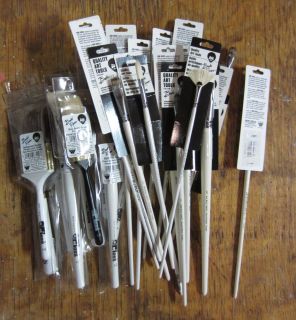 25 Brand New Bob Ross Oil Paint Brushes and Painting Knives