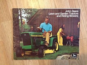 1972 John Deere Lawn and Garden Tractor and Riding Mower Brochure