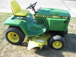 Very Nice John Deere 316 Garden Tractor Lawn Mower Hydrauli Lift Repainted