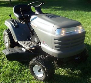 Craftsman LT1000 Riding Mower Lawn Tractor