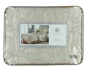 Martha Stewart New Petal Drift Beige Quilted Blanket Coverlet Bedding Full Queen