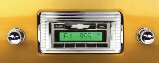 Custom Autosound USA 630 1947 1953 Chevy Pickup Truck Stereo Radio CD Player