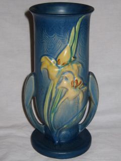 Roseville Pottery Blue Zephyr Lily Vase 133 8