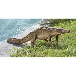 4 Foot Long Grand Scale Walking Crocodile Wildlife Yard Garden Sculpture