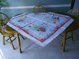Vintage Bold Cotton Floral Print Tablecloth Table Linen 1950's Kitchen Linens