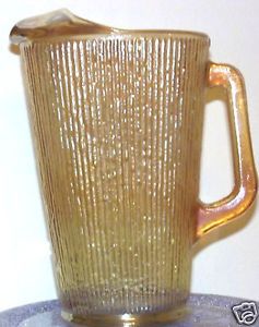 Vintage Carnival Glass Water Pitcher Clambroth RARE