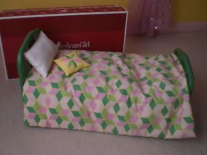 American Girl Kit Kit's Trundle Bed and Bedding