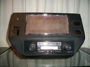 1977 MG Midget Center Radio Console with Sanyo Cassette Am FM Radio