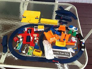 Tomyville Log'N Load Tomy Train Truck Track Set Lego and Thomas Tank Compatible