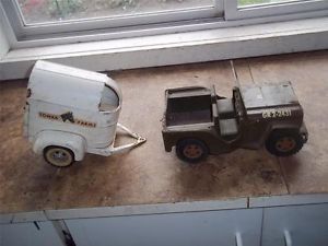 Vtg Pressed Steel Tonka Farms Metal Toy Horse Trailer Military Jeep