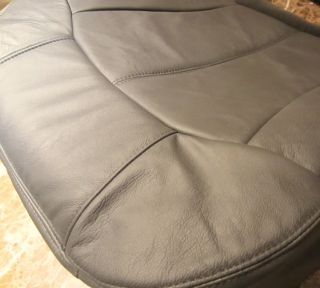 00 01 02 Chevy Suburban Tahoe Lt Z71 Driver Side Bottom Leather Seat Cover Gray