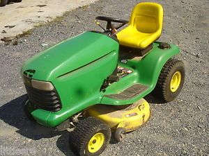 Used John Deere LT160 Riding Lawn Tractor Good for Parts Only