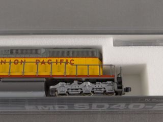 Kato N Scale 176-4909 EMD SD40-2 Snoot Union Pacific Locomotive Engine #3379 NIB