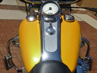 2005 Road King Custom Bagger Custom Chrome Vance Hines Stage 1 Pristine Cond