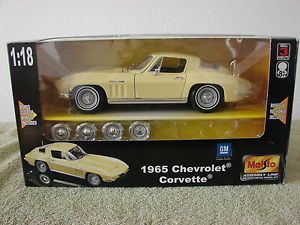 Maisto 1965 Chevrolet Corvette 1 18 Diecast Car Assembly Line Kit Assembled