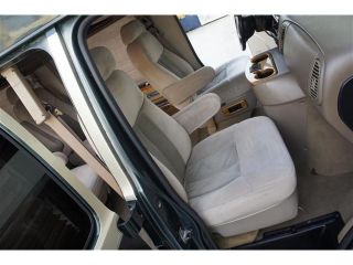 Dodge RAM Hi Top Conversion Van TV DVD 5 9L V8 Sofa Bed Priced to Sell Quick