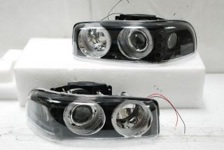 00 06 GMC Yukon 99 06 Sierra Dual Halo LED Projector Head Lights