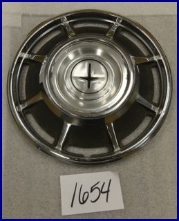 66 67 68 69 Chevy Corvair Monza 13" Hubcap Hub Cap Nice Used 3878319 3014A
