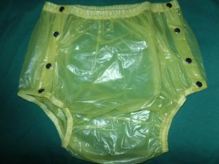 1 Pair Size LG Adult Vinyl Diaper Cover Snap on Plastic Pants Soft Yellow