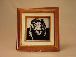 Lion Design Etched Mirror in Wood Frame Glass Etching Jungle Cat New Nice Gift