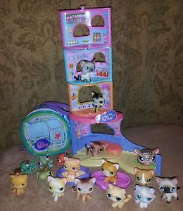 17 PC Lot Littlest Pet Shop LPS Mixed Lot Cats Lizards Armadillo Turtle and More