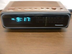 Vintage Panasonic Alarm Clock Radio RC 66 Blue Digital Display Works Nice