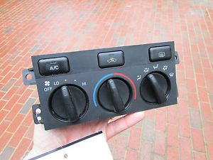 5318 Toyota Camry 98 99 00 01 AC Heat Air Temp Climate Control Switch Panel