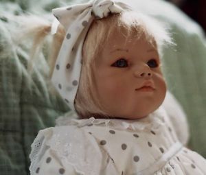 Annette Himstedt Baby Annchen Doll Beautiful w COA Box Clothes RARE Brochure