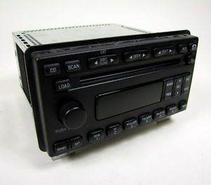 2005 Ford Expedition Car in Dash Am FM 6 CD Changer Model 5L1T 18C815 BC