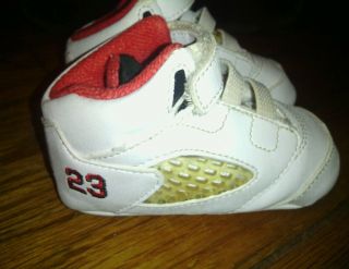 313550 162 Infants Baby Air Jordan 5 Retro White Fire Red Black Size 2c F S