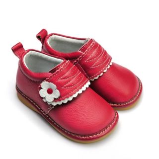 Freycoo Leather Toddler Girls Squeaky Red Shoes with White Flower PB 6063RE
