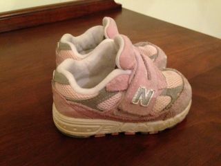 New Balance 993 Pink Toddler Girl Tennis Shoe Size 4 Wide