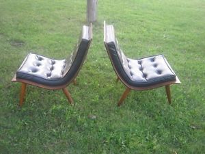 Pair of Vintage Mid Century Modern Black Bentwood Retro Scoop Chairs