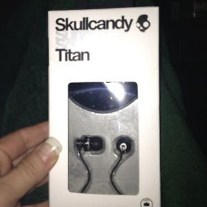Skullcandy Titan Headphones Supreme Sound Earbuds w Case S2TTFZ 033 Metal
