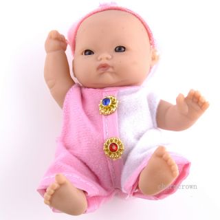 Newborn Real Life Baby Girl Doll Lifelike Looking Baby Doll with Clothes C8602