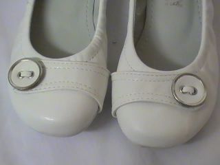 Girls White Ballet Flats w Button PK Toddler Sz 4