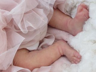 ♥ Full Body Silicone Reborn Lifelike Baby Girl Doll ♥ Platinum Ecoflex ♥