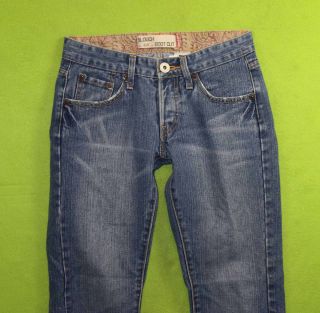 Levi's 513 Slouch Bootcut Capris Sz 1 Juniors Womens Blue Jeans Denim Pants EU22