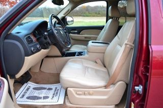 2007 Chevrolet Suburban LTZ 4WD Leather Heated Seat Navigation Backup Camera DVD