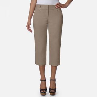 Daisy Fuentes Straight Leg Flattering Lightweight Stretch Cotton Capri Pants
