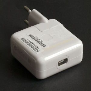 Genuine Apple iPod Wall Charger