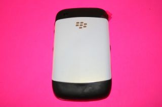 Cricket Blackberry Curve 9330 Cell Phone Custom White 2MP WiFi Curve 3 CDMA