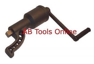 Torque Multiplier Hand Lug Wrench Truck Wheel Nut Remover 1 57 Ratio AT323
