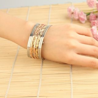 Fashion Women's Ladies's Charm Bracelet Dial Quartz Wrist Watch Tone Bangle Gift