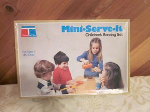 Vtg Tupperware Toy Mini Serve It 1979 Kids Play Set Complete w Original Box
